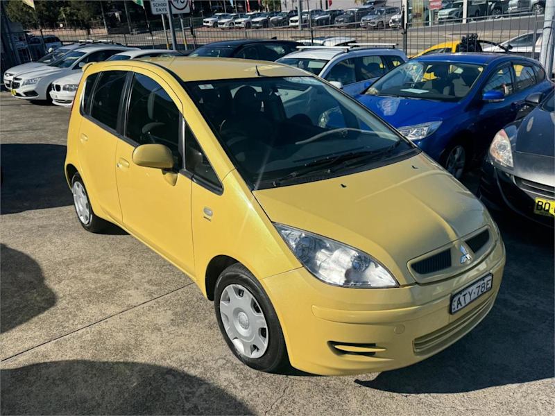 2005 Mitsubishi Colt RG LS Yellow Continuous Variable Hatchback62934704116225110