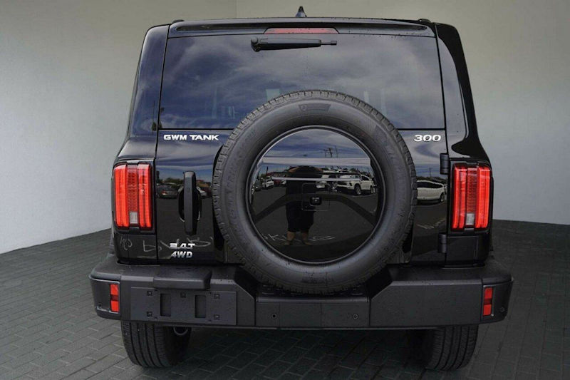 2024 GWM Tank 300 P01 Ultra Crystal Black 9 Speed Sports Automatic Wagon62934701025026114