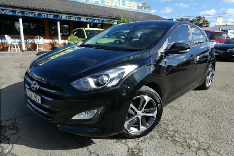 2016 Hyundai i30 GD4 Series 2 Active X Black 6 Speed Automatic Hatchback62882731895298111