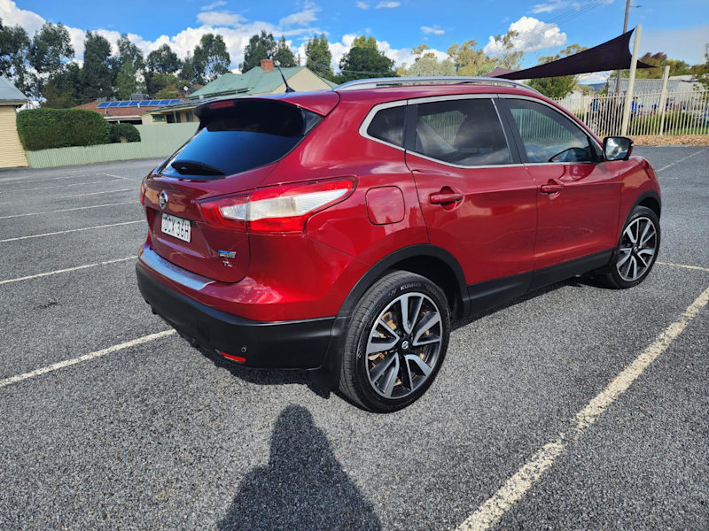 2016 Nissan Qashqai TL63437623448577113
