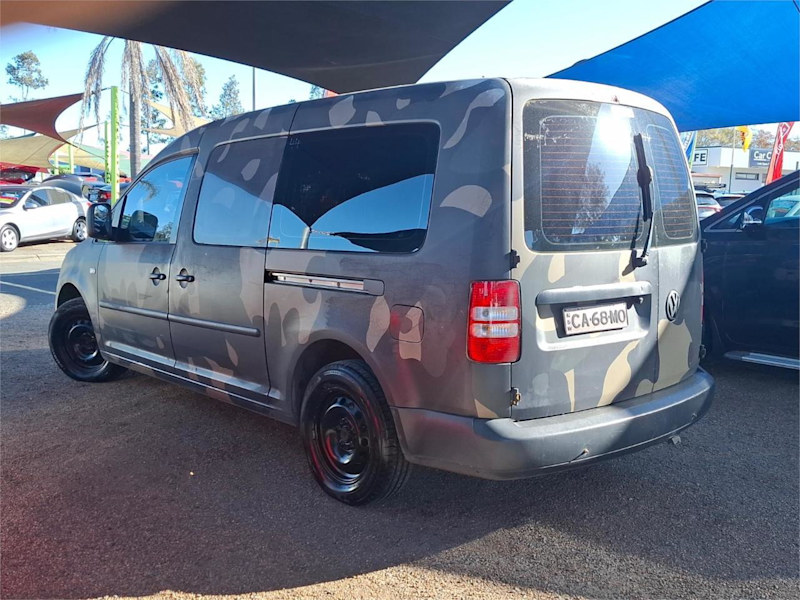 2015 Volkswagen Caddy 2KN MY15 TDI250 BlueMOTION Maxi DSG Army Green 7 Speed62933707174657113