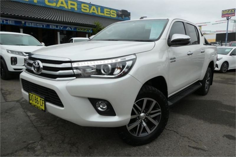 2018 Toyota Hilux GUN126R MY17 SR5 (4x4) White 6 Speed Manual Dual Cab Utility62933710084865111