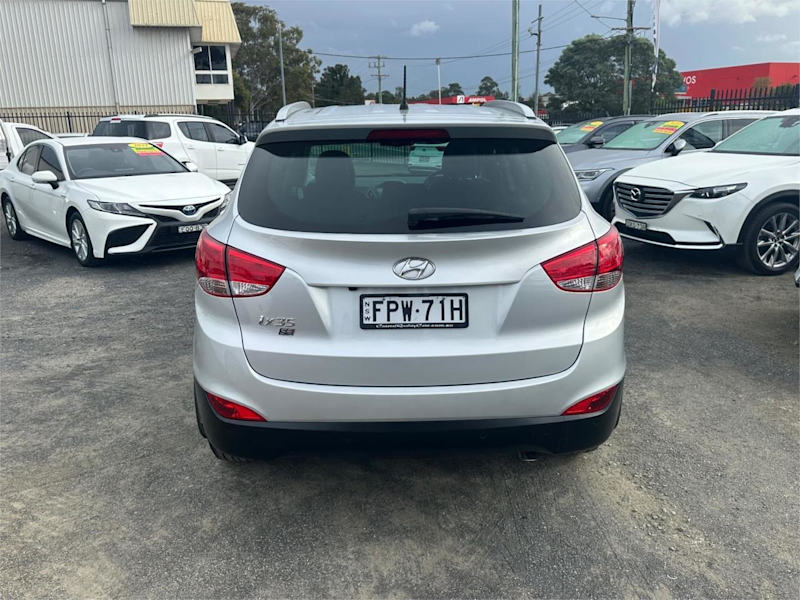 2015 Hyundai ix35 LM Series II SE (FWD) Silver 6 Speed Automatic Wagon62937622791681114