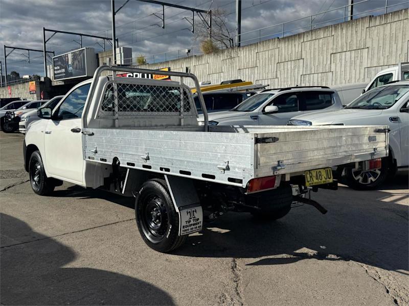 2018 Toyota Hilux TGN121R Workmate 4x2 White 6 Speed Sports Automatic Cab Chassis62882764427907113