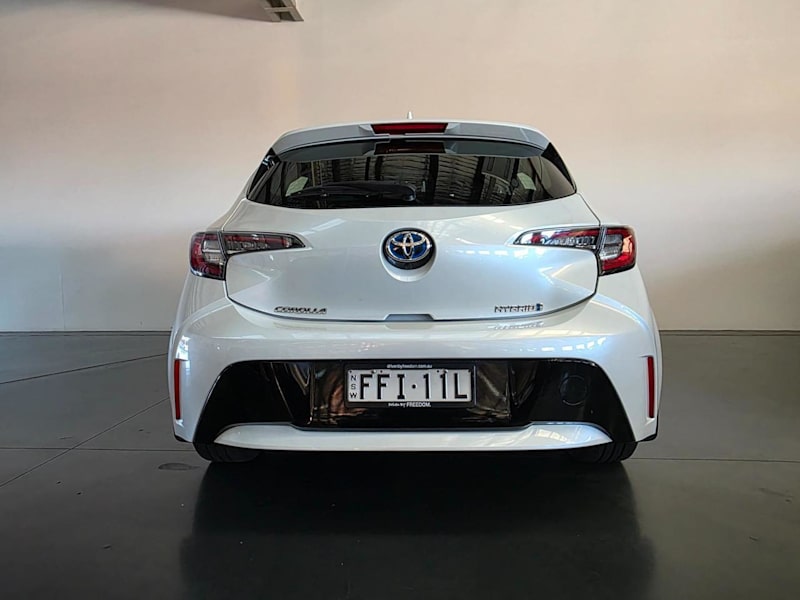 2021 Toyota Corolla ZWE211R Ascent Sport Hybrid Hatchback 5dr E-CVT 1sp 1.8i/53k Pearl White62933712207746113