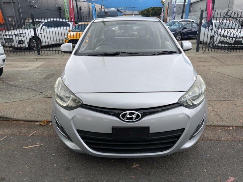 2013 Hyundai i20 PB MY14 Active Silver 4 Speed Automatic Hatchback62935680183554111