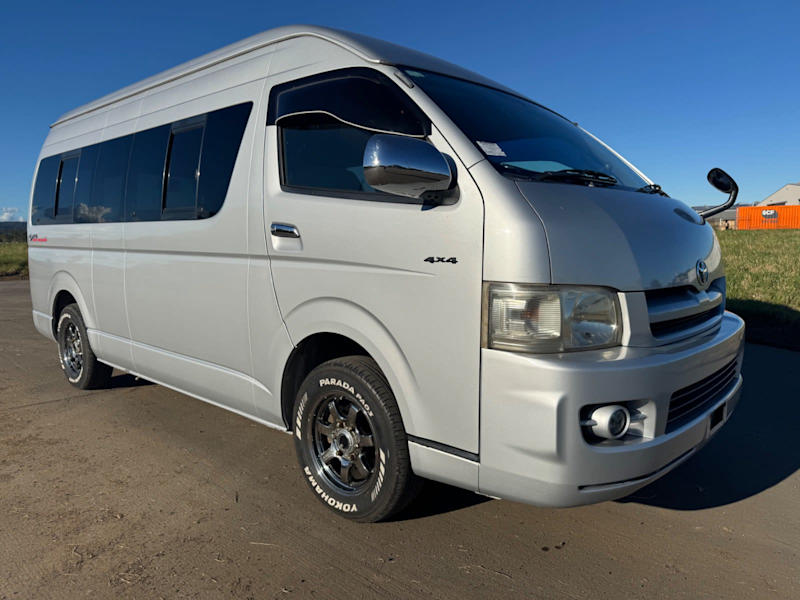 2007 *4WD* TOYOTA HIACE SLWB 2.7 petrol auto, 88 kms! 4x4629356845303051114