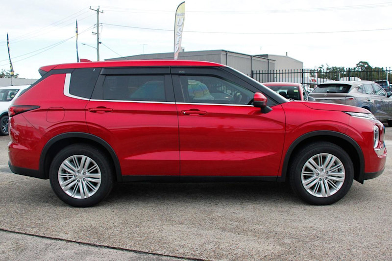 2023 Mitsubishi Outlander ZM MY23 ES 2WD Red 8 Speed Constant Variable Wagon62935688773761114