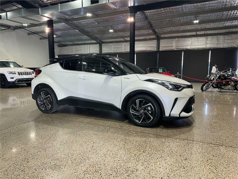 2020 Toyota C-HR NGX10R Koba (2WD) White Continuous Variable Wagon62937624231297111