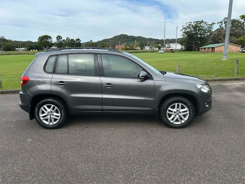 2011 Volkswagen Tiguan 5NC MY11 125 TSI Grey 6 Speed Manual Wagon62940490645250111