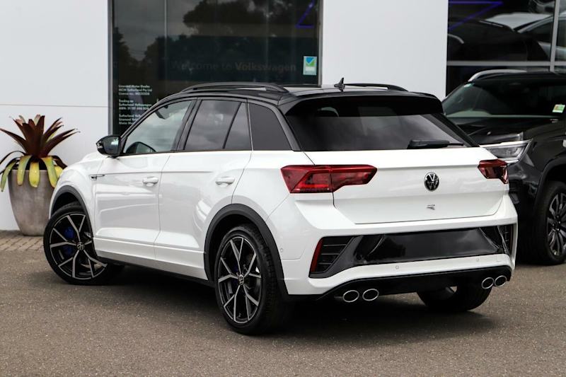 2024 Volkswagen T-ROC D11 MY24 R DSG 4MOTION Pure White/Black Roof 7 Speed62932713311361111