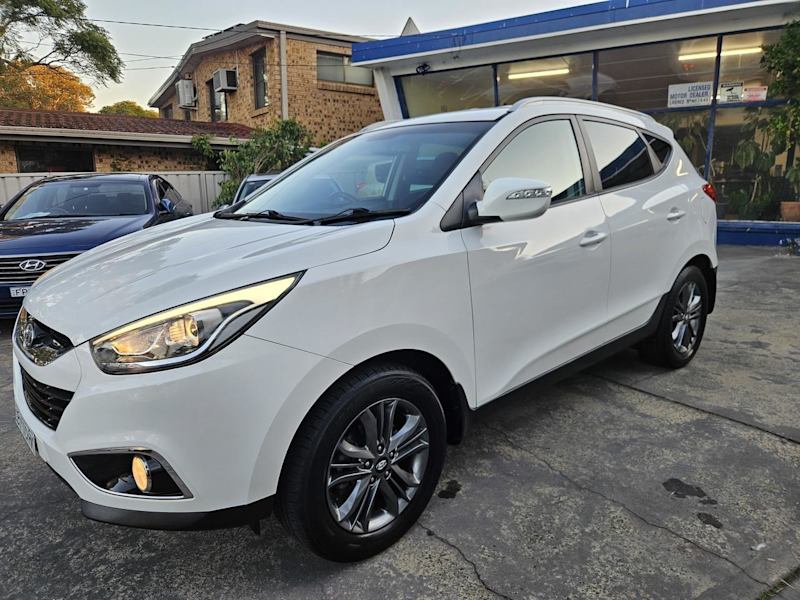 2014 Hyundai ix35 LM Series II Trophy (FWD) White 6 Speed Automatic Wagon62935693624065112