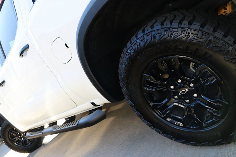 2024 Chevrolet Silverado T1 MY24 1500 ZR2 Pickup Crew Cab W/Tech Pack Summit White 10 Speed62933711145729113