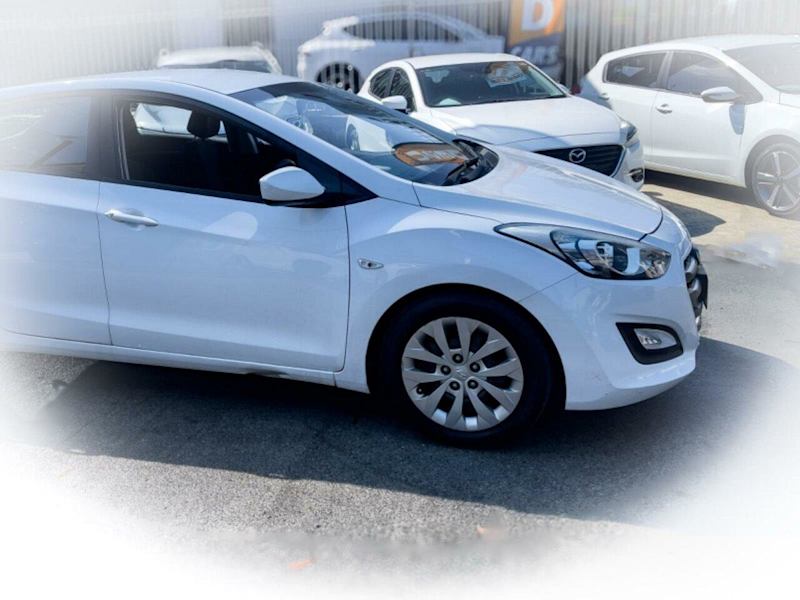 2016 Hyundai i30 GD4 Series 2 Update Active White 6 Speed Automatic Hatchback62934695356546112