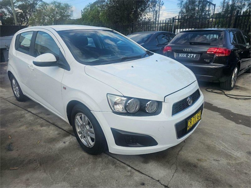 2016 Holden Barina TM MY16 CD White 6 Speed Automatic Hatchback62934706688130110
