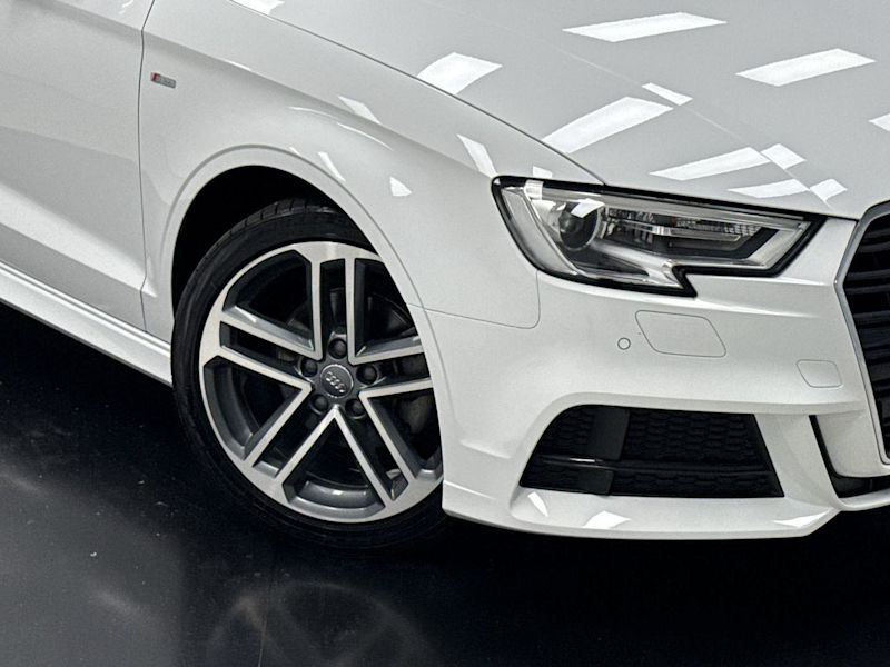 2019 Audi A3 8V MY20 35 TFSI S Tronic White 7 Speed Sports Automatic Dual Clutch Sedan62937625817857111