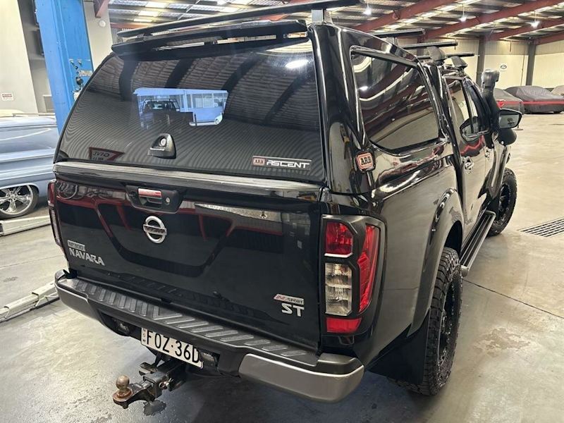 2016 Nissan Navara NP300 D23 ST N-Sport SE (4x4) Black 6 Speed Manual Dual Cab Utility62933708272897114