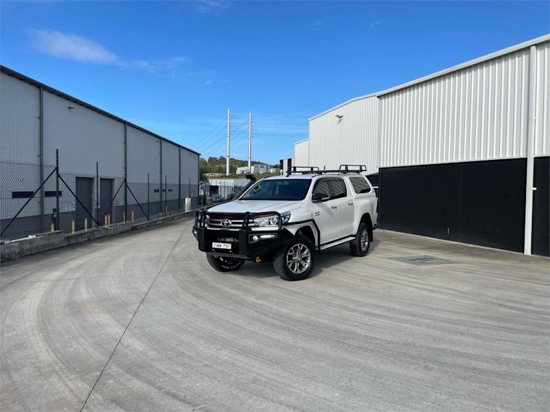 2015 Toyota Hilux GUN126R SR5 (4x4) White 6 Speed Manual Dual Cab Utility62933714839171111