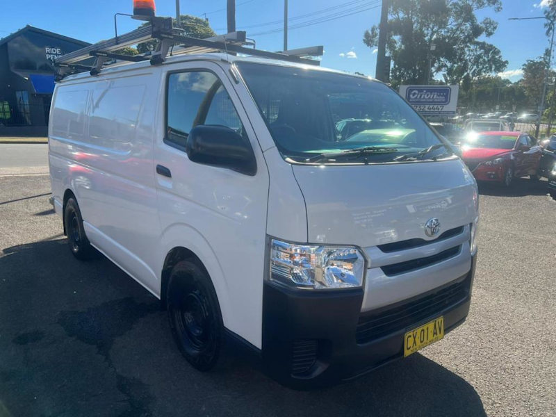 2017 TOYOTA HIACE LWB VAN, AUTOMATIC, DIESEL , REGO , WARRANTY, JUST SERVICED !!!62934705529730111