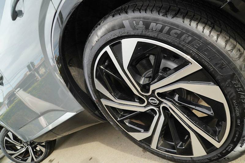 2024 Nissan Qashqai J12 MY25 Ti-L X-tronic Ceramic Grey & Pearl Black Roof 1 Speed Constant Variable62882733989634113