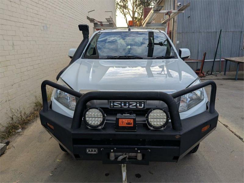 2016 Isuzu D-MAX TF MY15.5 SX (4x4) White 5 Speed Manual Space Cab Chassis62934696711297111