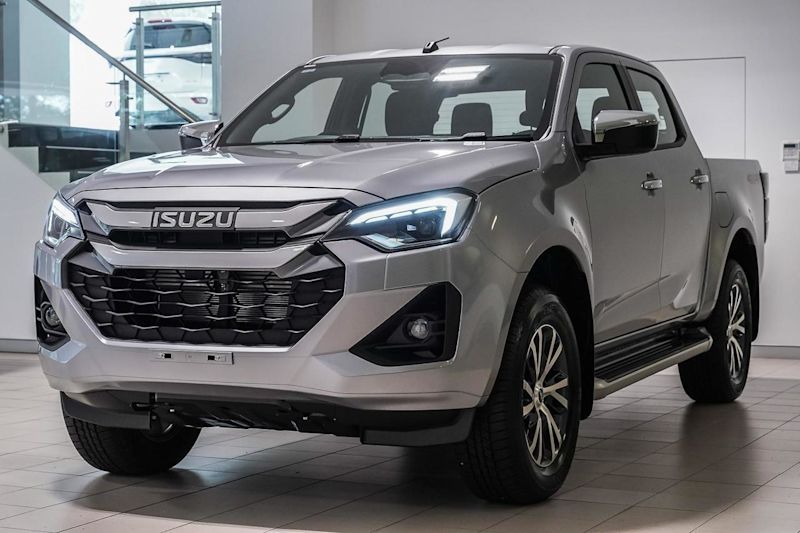 2025 Isuzu D-MAX RG MY24 LS-U Crew Cab Silver 6 Speed Sports Automatic Utility62935692861442112