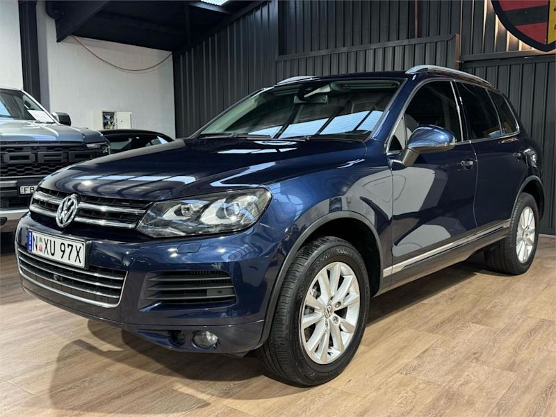 2014 Volkswagen Touareg 7P MY14 150TDI Tiptronic 4MOTION Night Blue 8 Speed Sports Automatic Wagon62936659060227114
