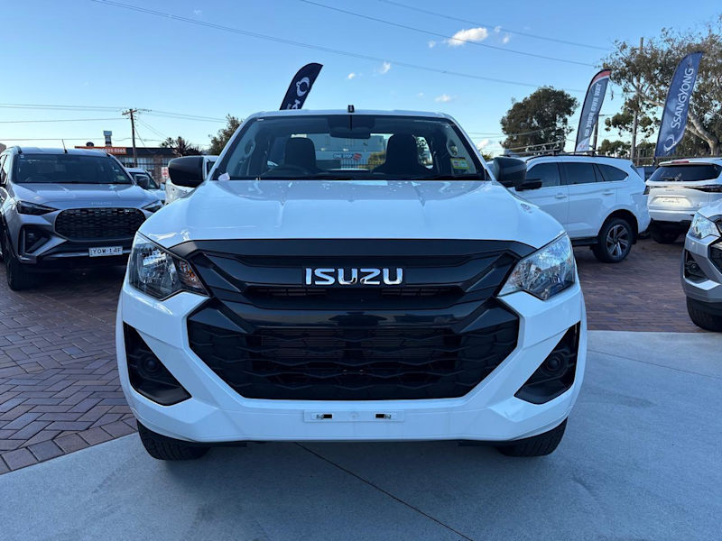 2025 Isuzu D-MAX RG MY24 SX White 6 Speed Sports Automatic Cab Chassis62885350640385111