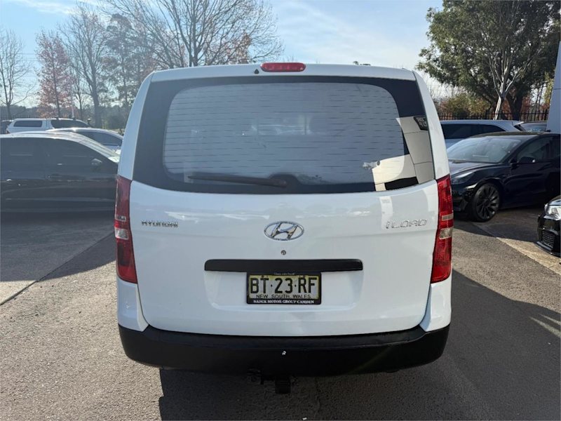 2010 Hyundai iLOAD TQ-V White 5 Speed Sports Automatic Van62937625600515114