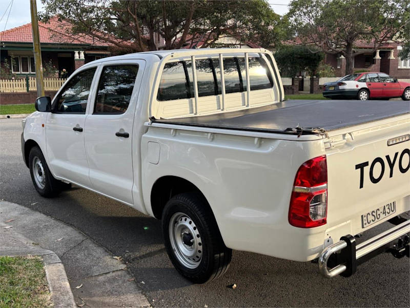 2014 Toyota Hilux TGN16R MY14 Workmate White 4 Speed Automatic Dual Cab Pick-up62937625355267113