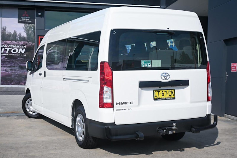 2019 Toyota HiAce GDH322R Commuter High Roof Super LWB White 6 Speed Sports Automatic Bus62935692660355111
