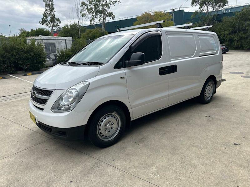 2015 Hyundai iLOAD TQ2-V MY15 White 5 Speed Automatic Van62934704956419114