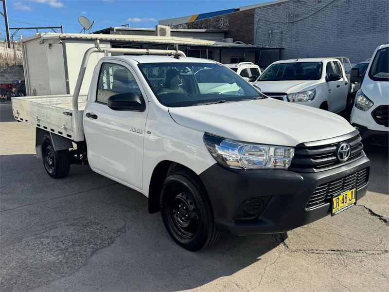 2018 Toyota Hilux TGN121R Workmate 4x2 White 6 Speed Sports Automatic Cab Chassis62882764427907110