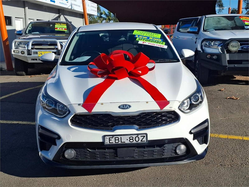 2019 Kia Cerato BD MY19 S White 6 Speed Sports Automatic Hatchback62882765745281111