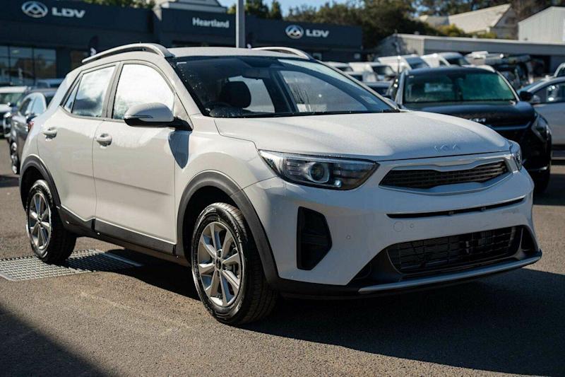 2025 Kia Stonic YB S Clear White Automatic Wagon62882735050753110