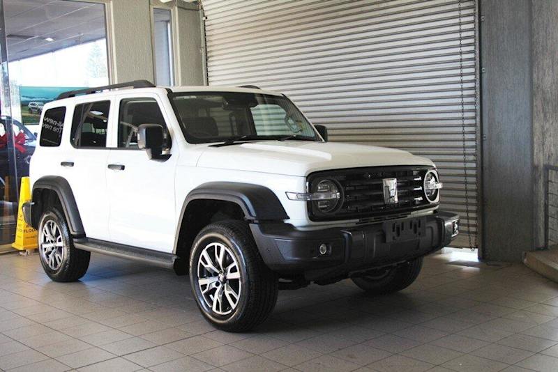 2025 GWM Tank 300 MY25 Ultra Diesel Pearl White 9 Speed Automatic Wagon62882725703681114