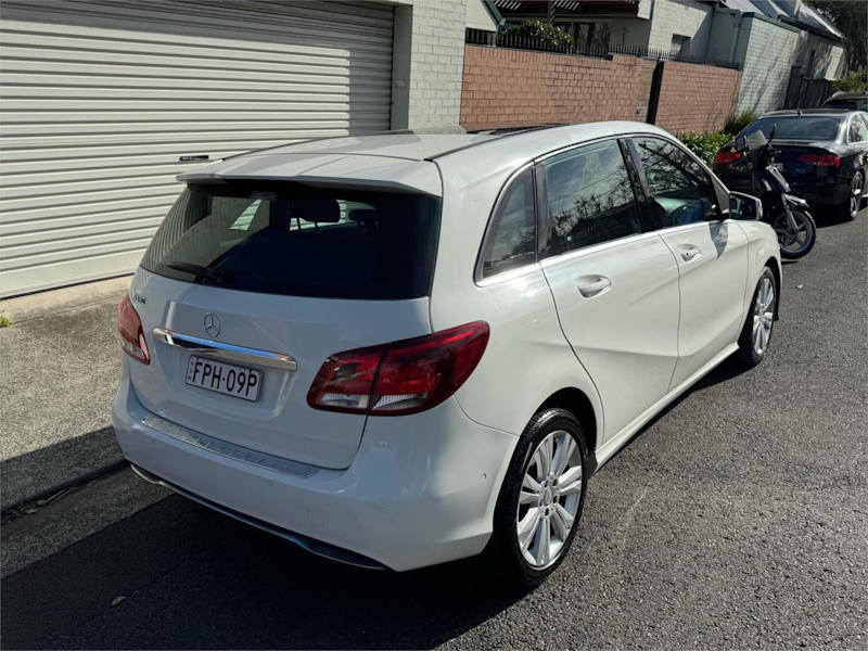 2015 Mercedes-Benz B180 246 MY14 White 7 Speed Auto Direct Shift Hatchback62934704520322111