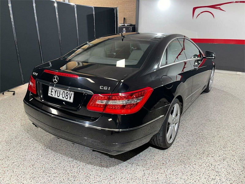 2011 Mercedes-Benz E250 207 MY11 CGI Elegance Black 5 Speed Automatic Coupe62935690682113113