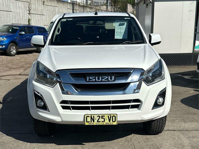 2017 Isuzu D-MAX MY17 LS-M Crew Cab White 6 Speed Sports Automatic Utility62936663696899111