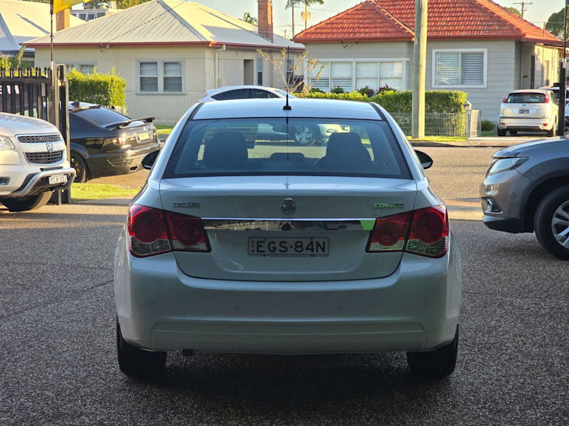 2014 Holden Cruze JH MY14 CDX White 6 Speed Automatic Sedan62935690846978113