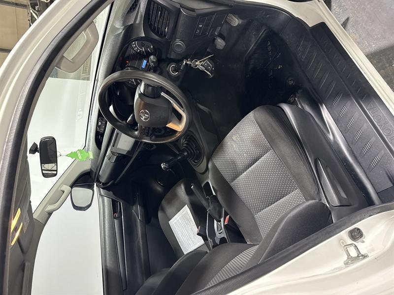2017 Toyota Hilux GUN122R Workmate White 5 Speed Manual Cab Chassis62932714576898114