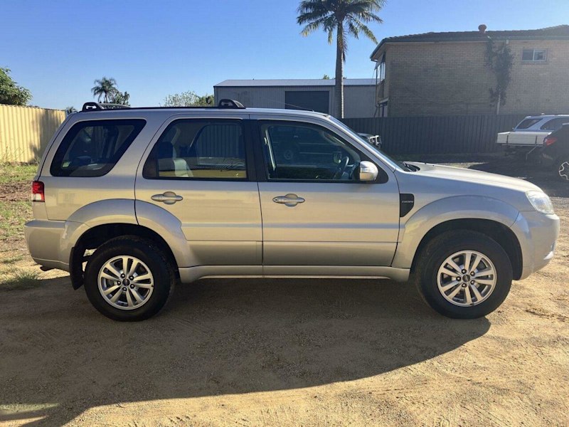 2010 Ford Escape ZD Gold 4 Speed Automatic SUV62935686992513113
