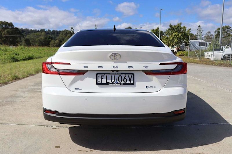 2024 Toyota Camry Axvh80R SL Glacier White Automatic Selespeed Sedan62936659509121112