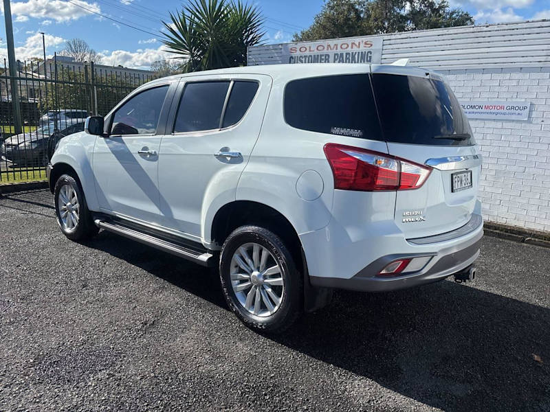 2017 Isuzu MU-X UC MY17 LS-U (4x2) White 6 Speed Auto Sequential Wagon62934696299011114