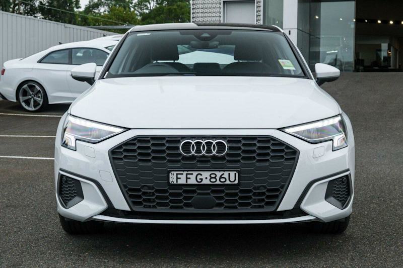 2024 Audi A3 8Y GY MY24 35 TFSI S Tronic White 7 Speed Sports Automatic Dual Clutch Sedan62882726895363113