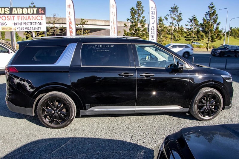 2021 Kia Carnival KA4 MY21 Platinum Black 8 Speed Sports Automatic Wagon62882736049410114