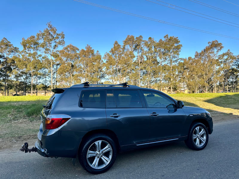 2010 Toyota Kluger KX-S (4x4) GSU45R MY11 Upgrade 7 Seats Automatic Wagon Log Books62934707074817114