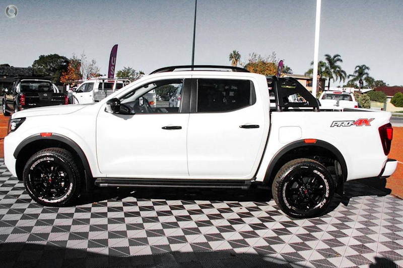 2025 Nissan Navara D23 MY25 Pro-4X White Diamond 7 Speed Sports Automatic Utility62882727111171112