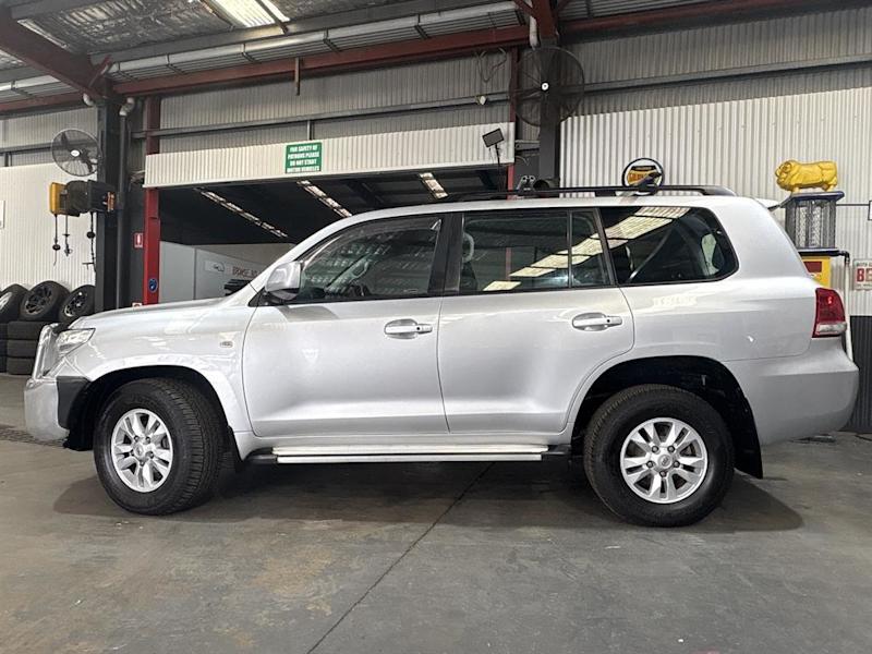 2007 Toyota Landcruiser VDJ200R GXL (4x4) Silver 6 Speed Automatic Wagon62936663639043111