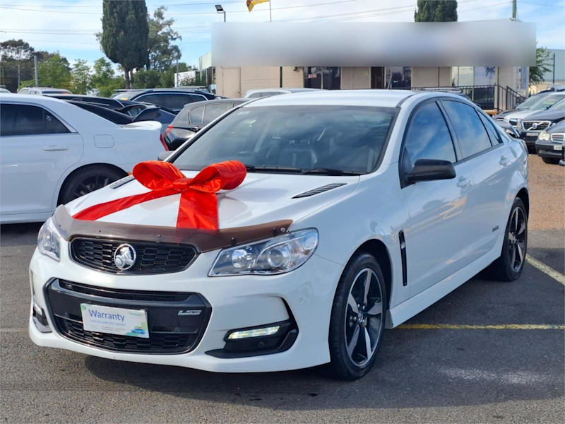 2016 Holden Commodore VF II MY16 SS Black Heron White 6 Speed Sports Automatic Sedan62882765307521112